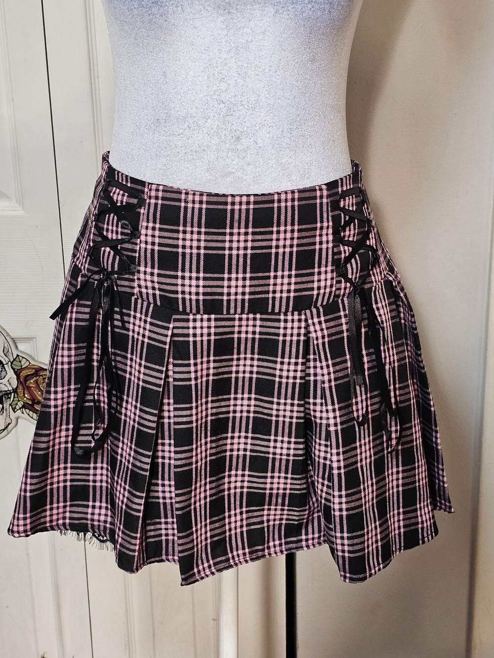 Hot Topic Black Pink Plaid Lace-Up Skater Skirt